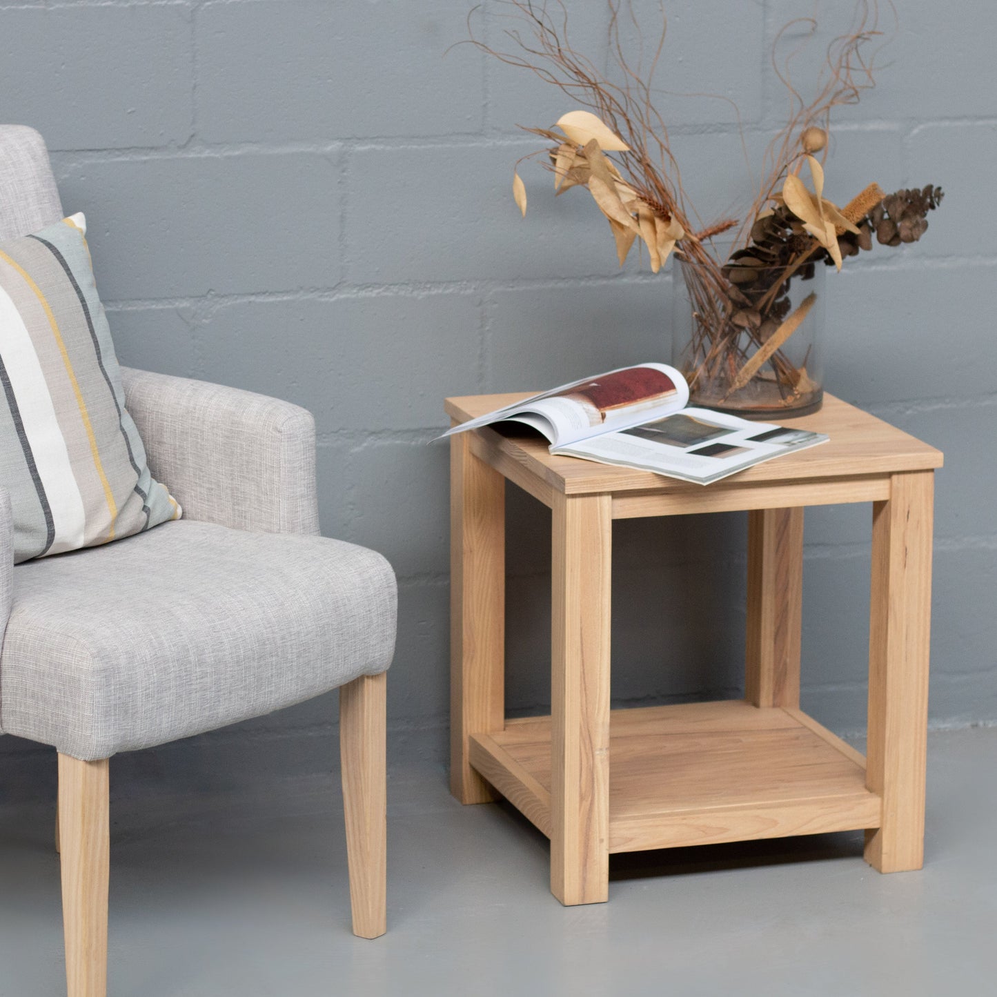 Krone Shelf Side Table